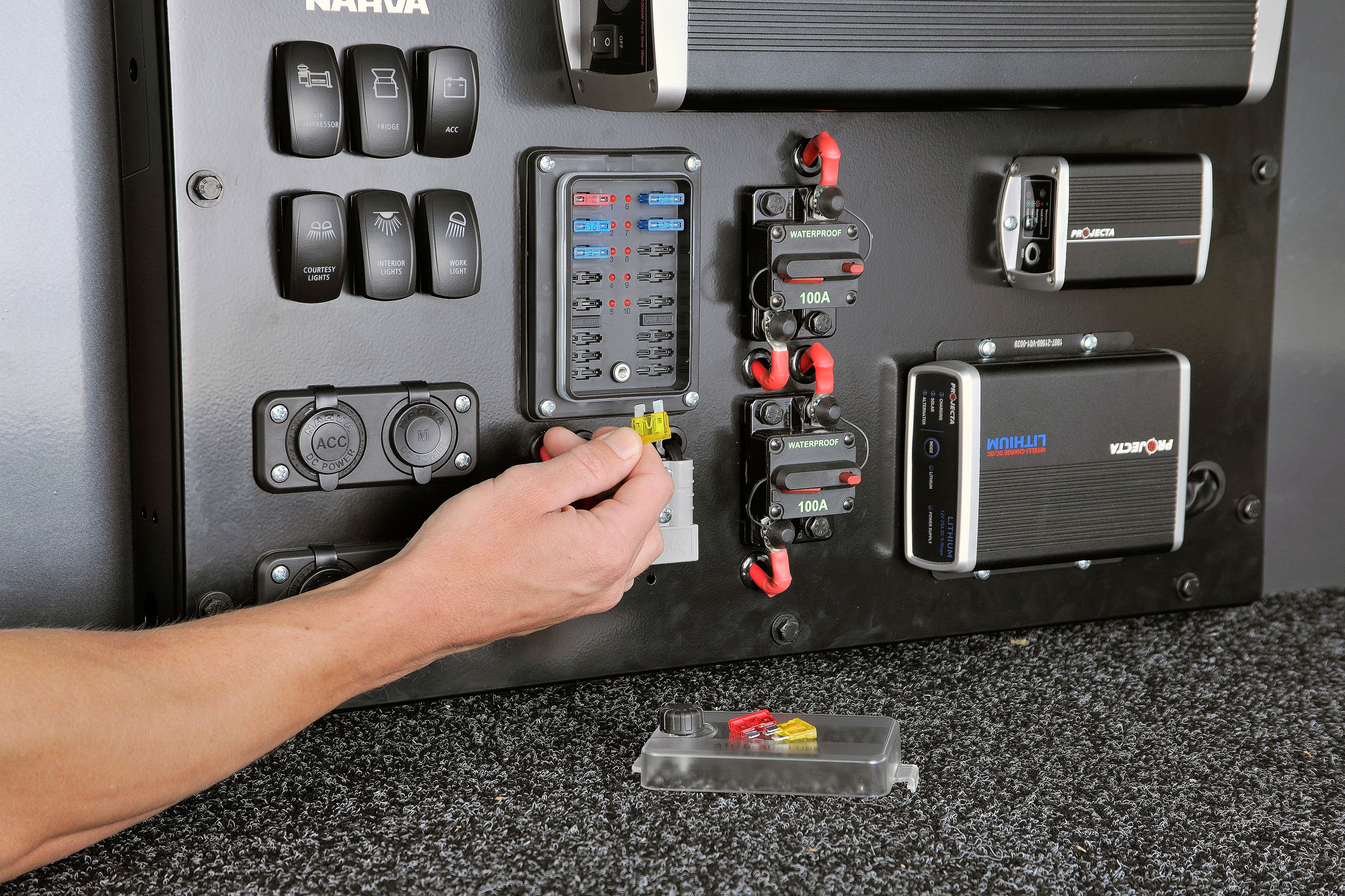 Raptor Control Panel Fuse Change