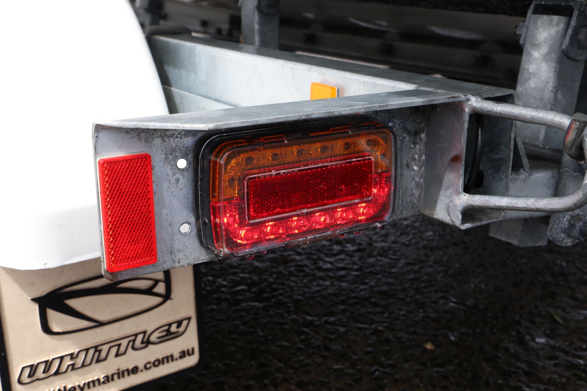 Boat Trailer Light Model 37