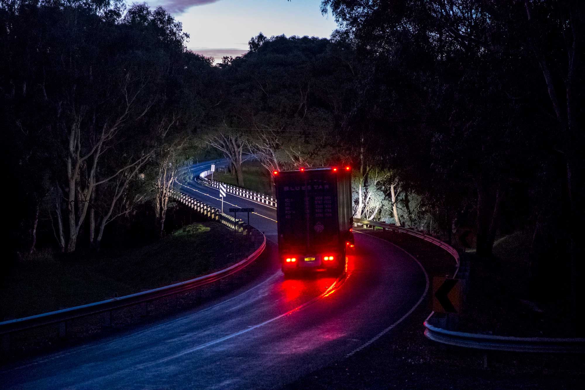 ultima 225 led performance on transport truck