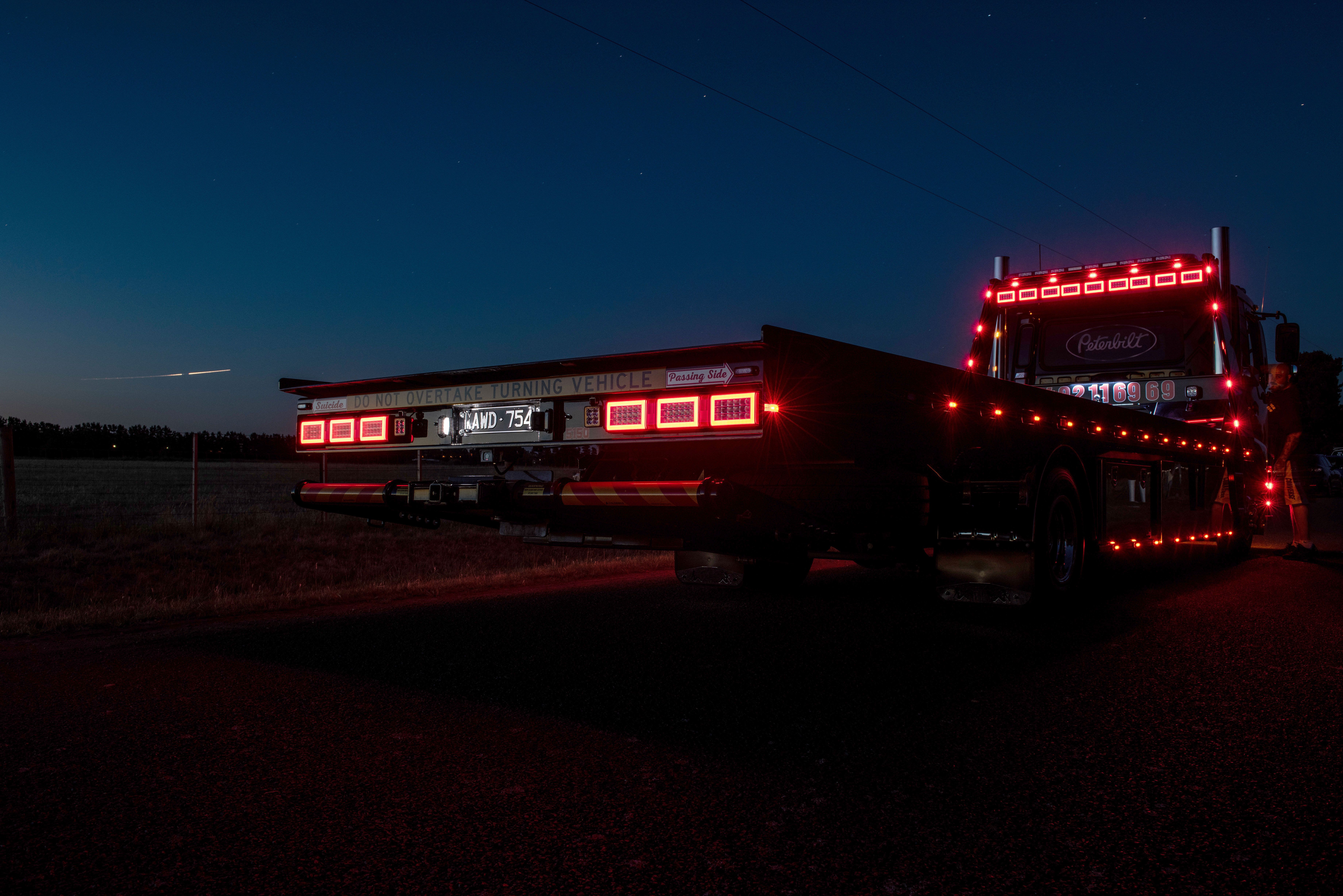 18-Narva-Tow-Truck-Shoot-031.jpg