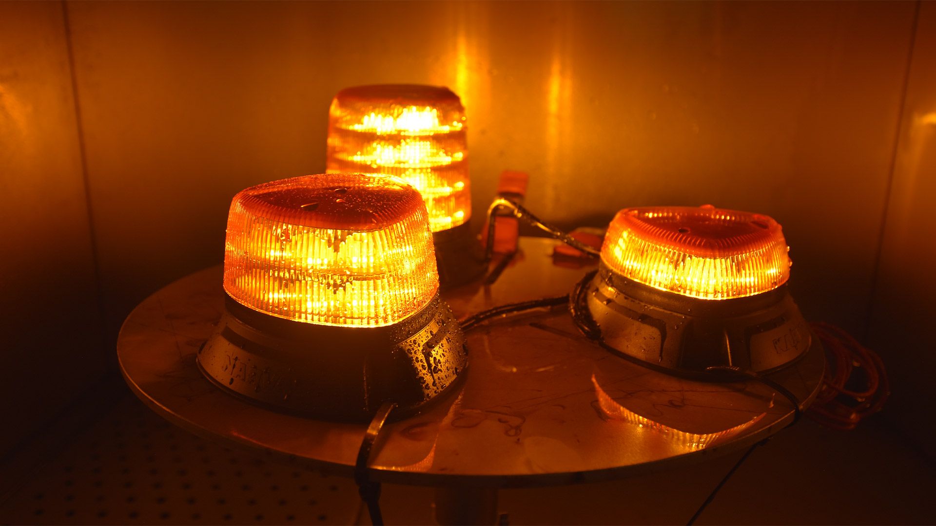 narva aerotech strobe switching between high and low power modes